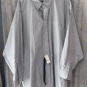 Brooks Brothers Men's Blue Checkered Button Down Shirt